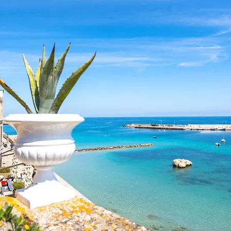 Palazzo De Mori Bed & Breakfast Otranto