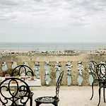 Palazzo De Mori 4* אוטרנטו