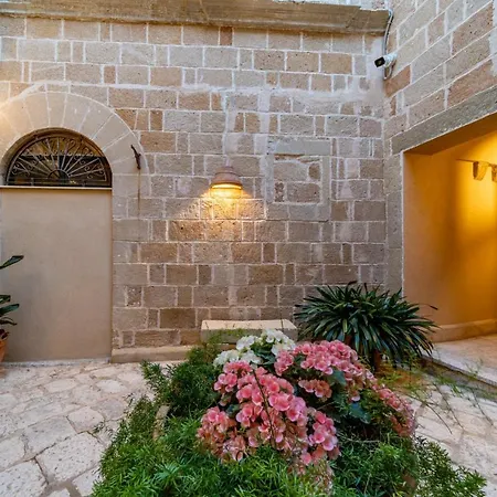 Bed & Breakfast Palazzo De Mori 3*