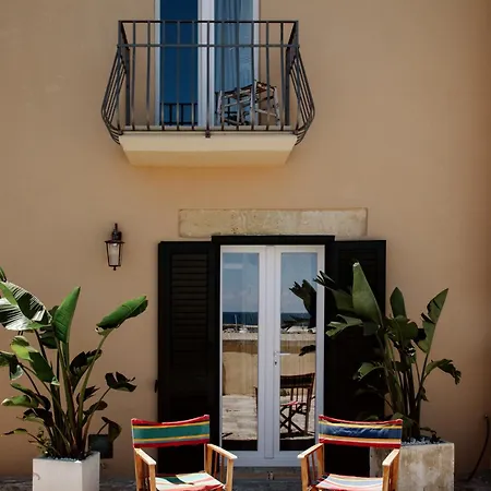 Bed & Breakfast Palazzo De Mori 3*