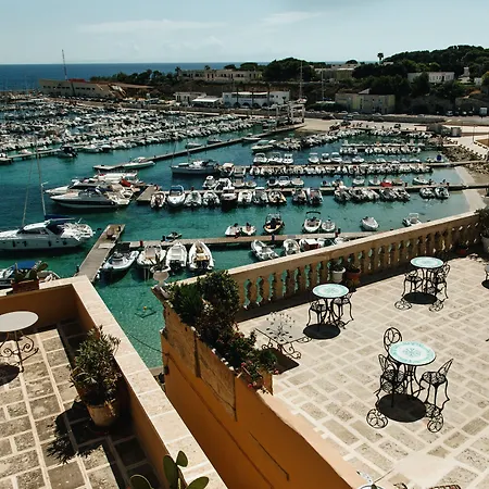 Bed & Breakfast Palazzo De Mori 4*